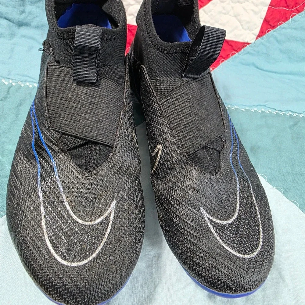 Nike Mercurial Air Zoom Soccer Cleats Boys Size 5Y Black Blue Slip On
